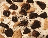 A picture of step 3 of No bake Oreo cheese cake.