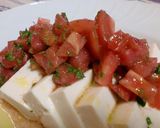 A picture of step 2 of Chilled Tofu With Tomato.