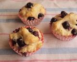 A picture of step 4 of Butter and Egg-free Easy Yoghurt Muffins.