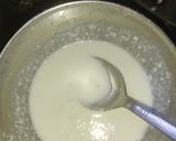 ओल्या नारळाची वडी (Olya Naralachi Vadi Recipe In Marathi) रेसिपी स्टेप 3 फोटो 