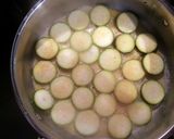 A picture of step 3 of taisen's fried zucchini.