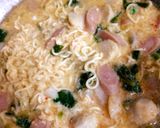 Foto langkah ke 3 dari resep Seblak Mie.