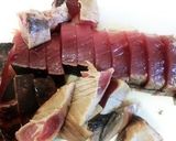 A picture of step 3 of Seasonal Bonito Seared Skipjack Tuna (Bonito) Salad.