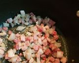 A picture of step 1 of Vodka-Less Sauce.