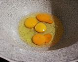 Gesztenyés piskótatekercs recept fázis 1 fotója