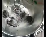 A picture of step 1 of Oreo shake.