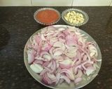 A picture of step 1 of Choliya-Paneer Curry.