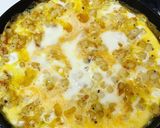 A picture of step 4 of Omelet Kentang/Patatesli menemen/Potato Omelet.