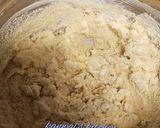 A picture of step 2 of Almond flour cookies.