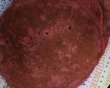 A picture of step 5 of Beetroot pancake.