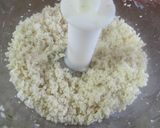 A picture of step 6 of Okara, Oatmeal & Kinako Cookie Balls with Honey.
