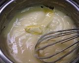 A picture of step 5 of Fruit and Yogurt Custard Tart.
