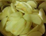 A picture of step 2 of Simple apple crisp.