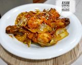 Foto langkah ke 5 dari resep Ayam goreng saus inggris.
