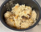 A picture of step 4 of Japanese Seafood Onigiri.