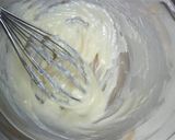 A picture of step 2 of Mini Baked Cheesecake.