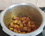A picture of step 6 of Masala Lauki.