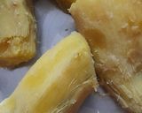A picture of step 1 of Sweet Potato Halwa.