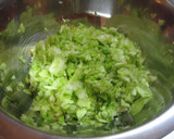A picture of step 2 of Minced Pork Cutlets with Ham and Cabbage.