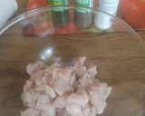 Foto del paso 1 de la receta: Pasta con salsa de tomate y pollo