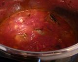 A picture of step 2 of Delicious to the Bones! Pacific Saury in Tomato Sauce.