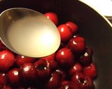 A picture of step 2 of Cherry Jam (Confiture de Cerises).
