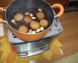 A picture of step 8 of Simmered Daikon Radish and Pork Belly.
