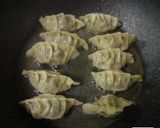 A picture of step 7 of Pan-Fried Gyoza.