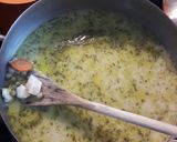Tárkonyos csirkeragu leves recept fázis 3 fotója
