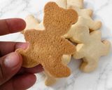 Foto langkah ke 4 dari resep Gluten free vanilla sugar cookies.