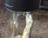 A picture of step 2 of Applebee's Oriental Chicken Salad Dressing.