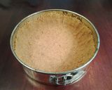 A picture of step 4 of Cinnamon Spice Creamy Cheesecake.