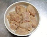 A picture of step 2 of Non-Deep Fried and Simple Youlinji.
