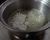 A picture of step 2 of Creamy Mentaiko Omurice.