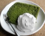 A picture of step 14 of Matcha Chiffon Cake.