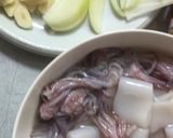Foto langkah ke 1 dari resep Cumi cumi Saos Padang.