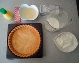 A picture of step 1 of Easy Yogurt No-Bake Cheesecake.