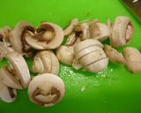 A picture of step 4 of Mushroom Cream Pasta.