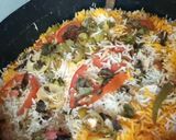 A picture of step 6 of Sindhi biryani.