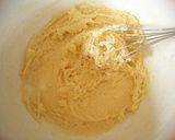 A picture of step 4 of Chocolate Chip Muffins.