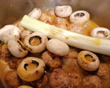 Foto del paso 5 de la receta: Albóndigas guisadas con patatas