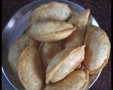 गुजिया (Gujiya recipe in hindi) रेसिपी चरण 5 फोटो