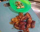 Foto langkah ke 2 dari resep Susu Kurma (cocok untuk bumil & busui).