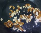 A picture of step 3 of Nolen Gurer Malai Phirni.