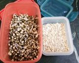 A picture of step 1 of Sprouts & Oats Poha.