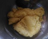 Foto langkah ke 2 dari resep Kroket Kentang (Isi Ayam Wortel).