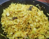 A picture of step 3 of Cabbage thoran.