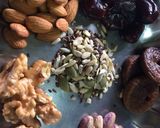 A picture of step 2 of Ragi Oats dry fruits ladoo.