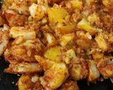 A picture of step 1 of Masala Aloo.