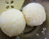 A picture of step 1 of Granny's Round Onigiri Rice Balls.